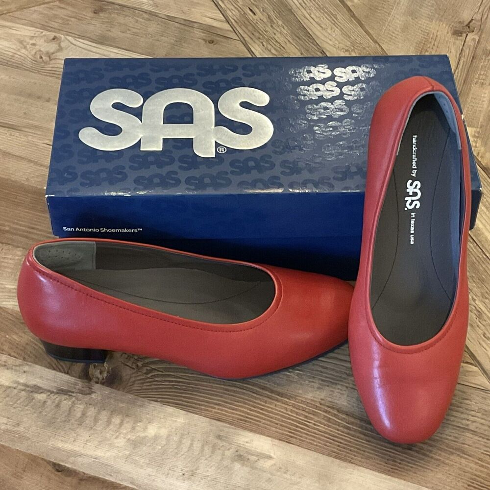 SAS Regina Pump Red Italian‎ Leather Made In USA Size Women's 6.5 NEW